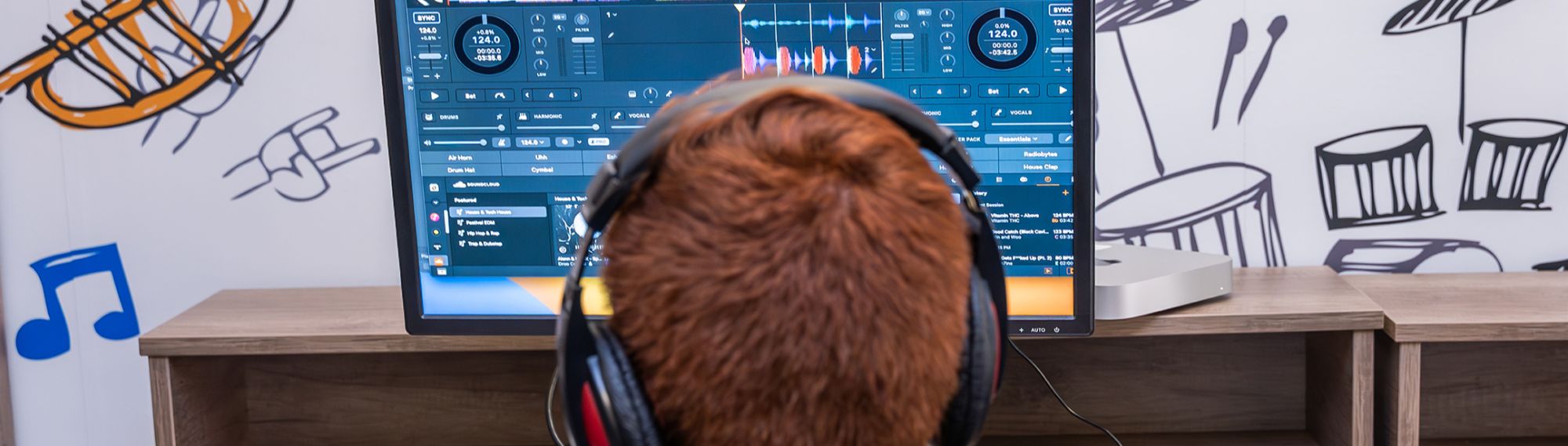 Oakwood Academy pupils